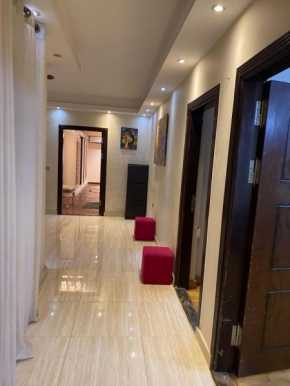 sfenx abartment hotel